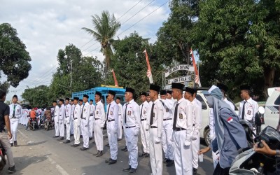 Siswa-Siswi SMA GALAJUARA Berpartisipasi dalam Gerak Jalan Indah tingkat SMA/SMK